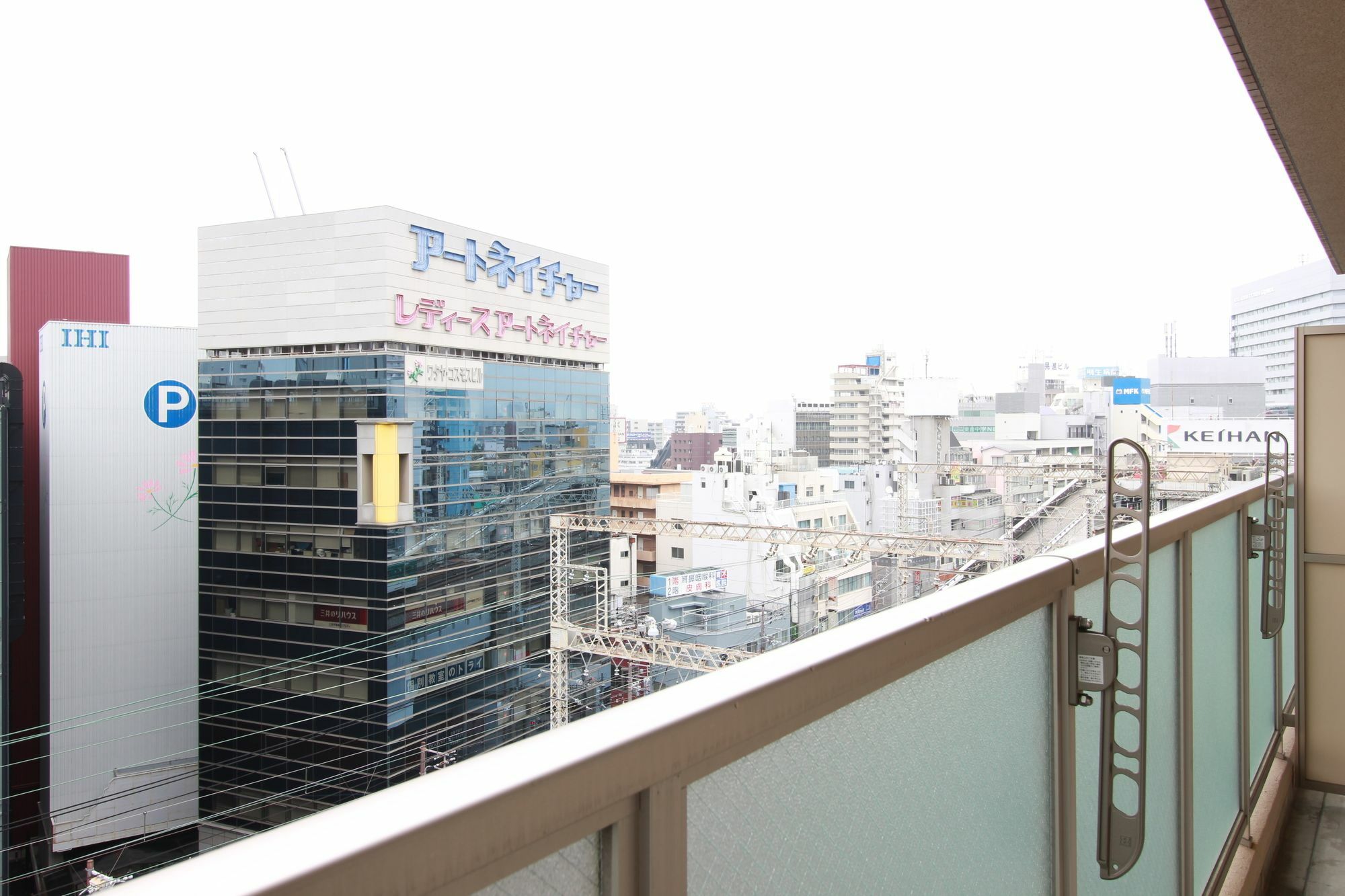 Апартаменты Patio Kyobashi Осака Экстерьер фото