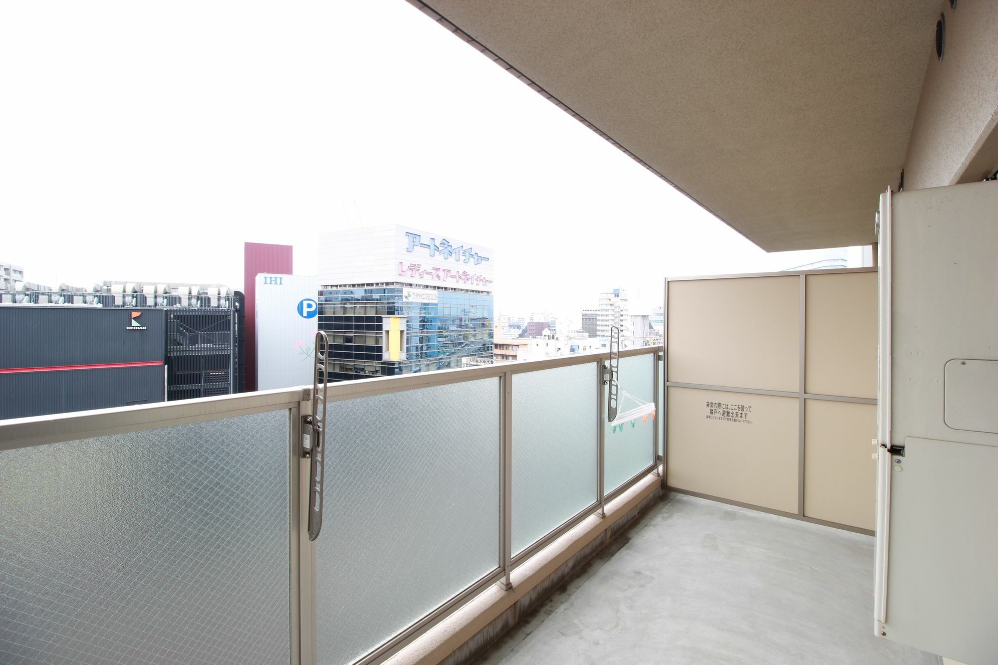 Апартаменты Patio Kyobashi Осака Экстерьер фото